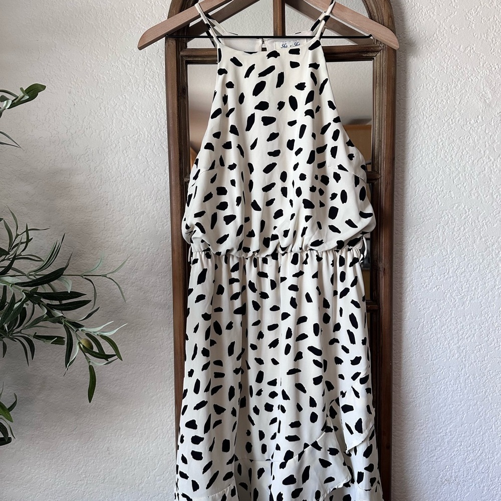 She + Sky NWT Black and White Patterned Dress